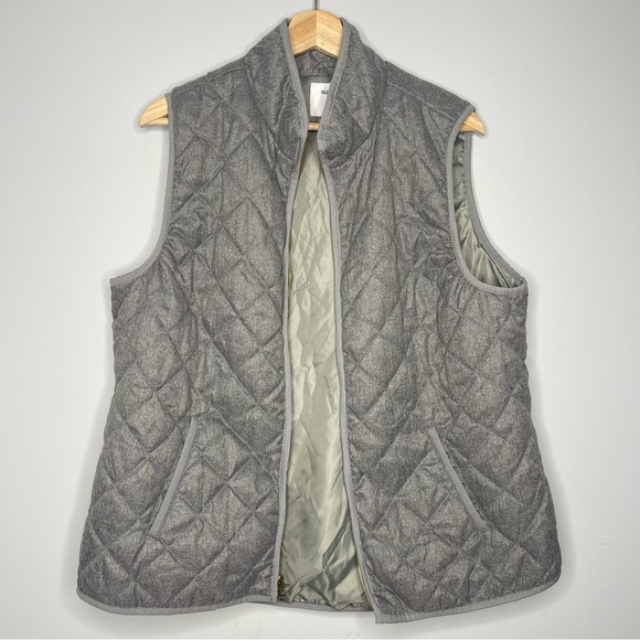 Old Navy Textured Quilted Grey Vest (X-Large)‎ - Picture 1 of 6